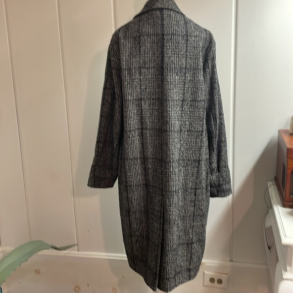 Abercrombie & Fitch coat - Picture 4 of 6